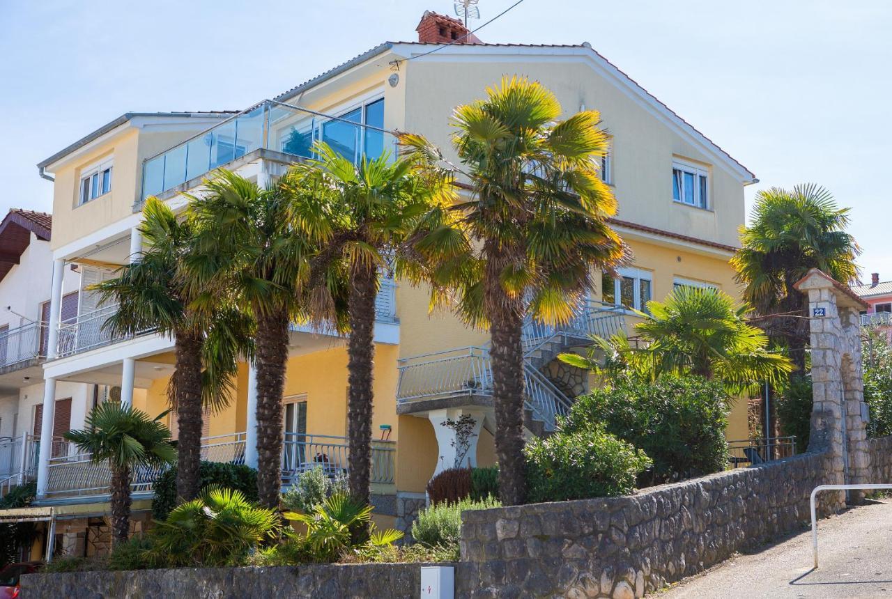 Luxury Apartments Vanessa, נייביצה מראה חיצוני תמונה