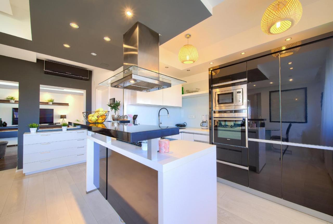 Luxury Apartments Vanessa, נייביצה מראה חיצוני תמונה