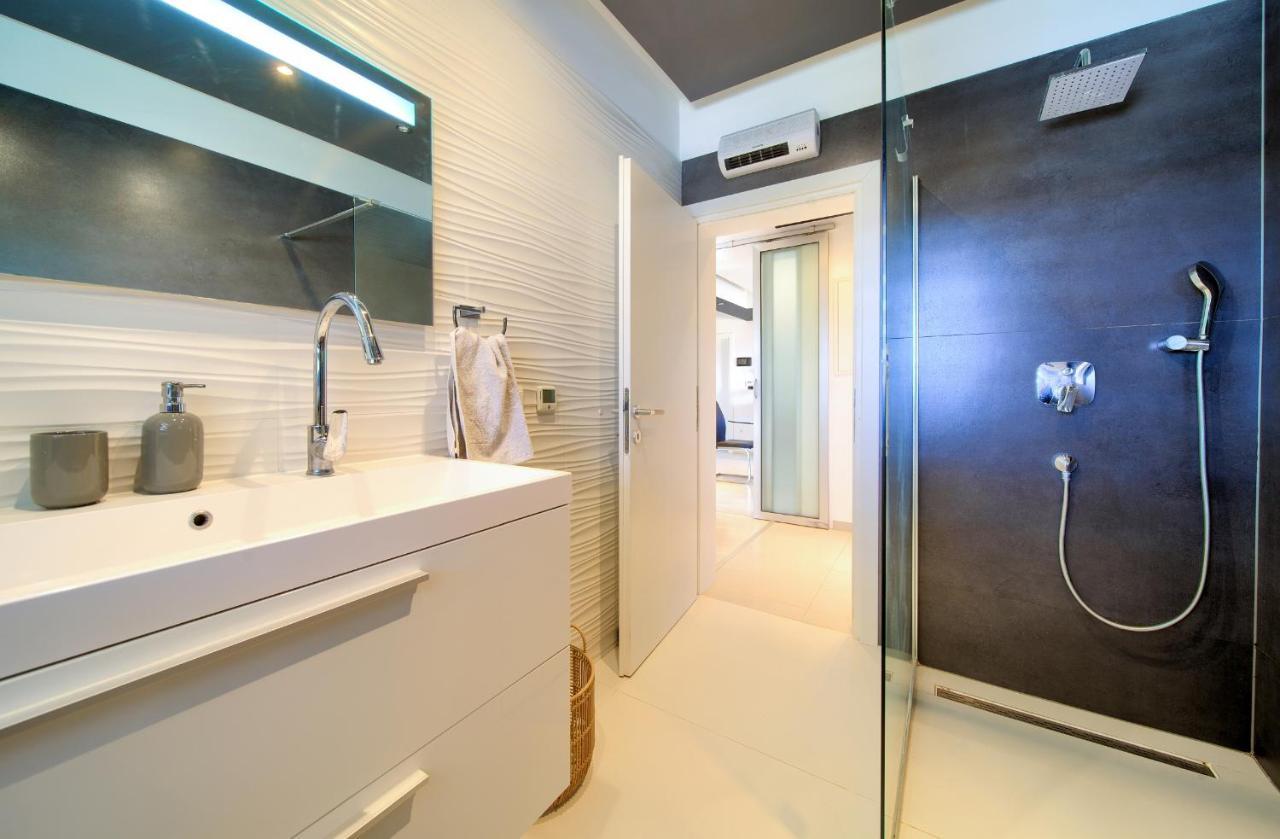 Luxury Apartments Vanessa, נייביצה מראה חיצוני תמונה