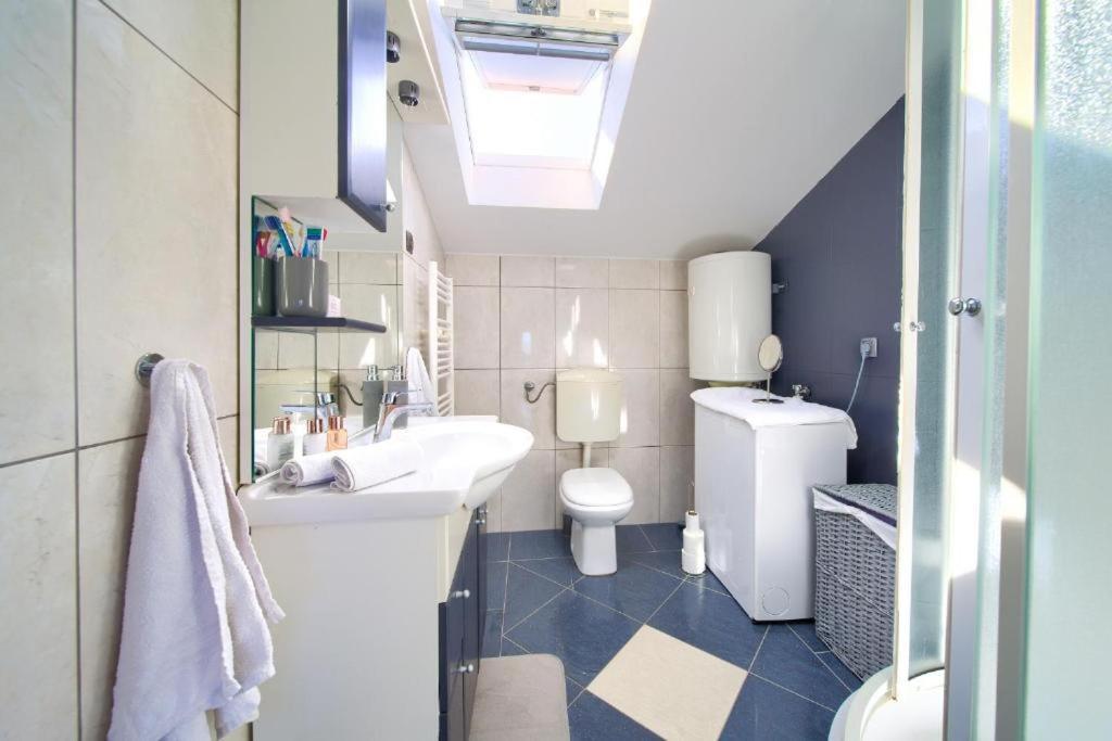 Luxury Apartments Vanessa, נייביצה מראה חיצוני תמונה